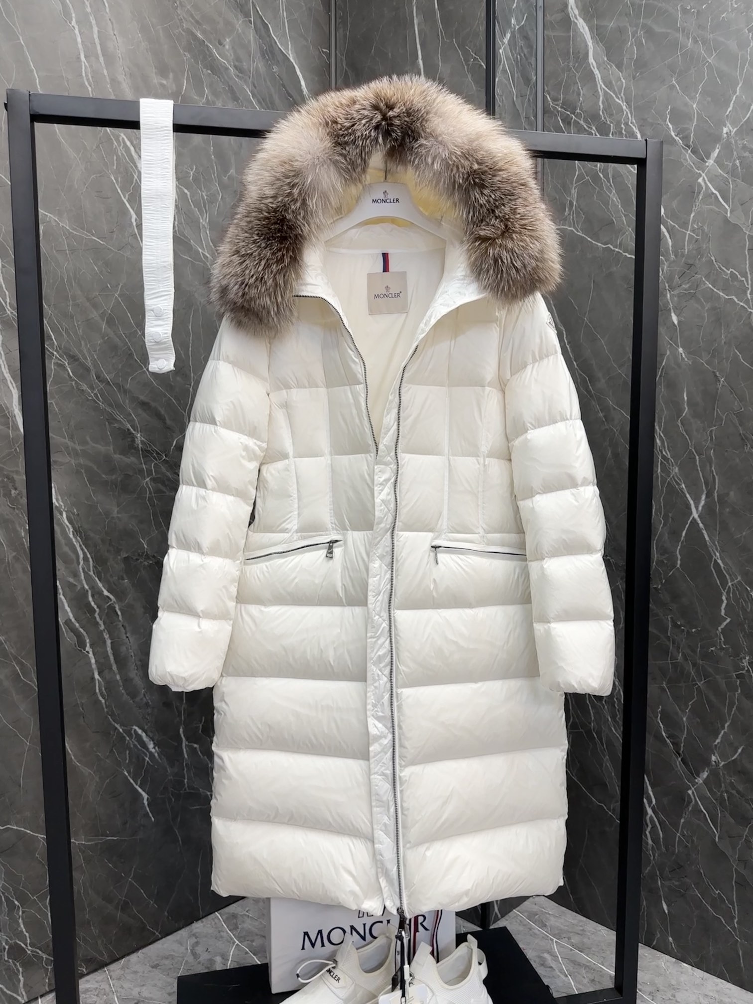 Moncler Boed Long Women Down Jacket Size S-XL