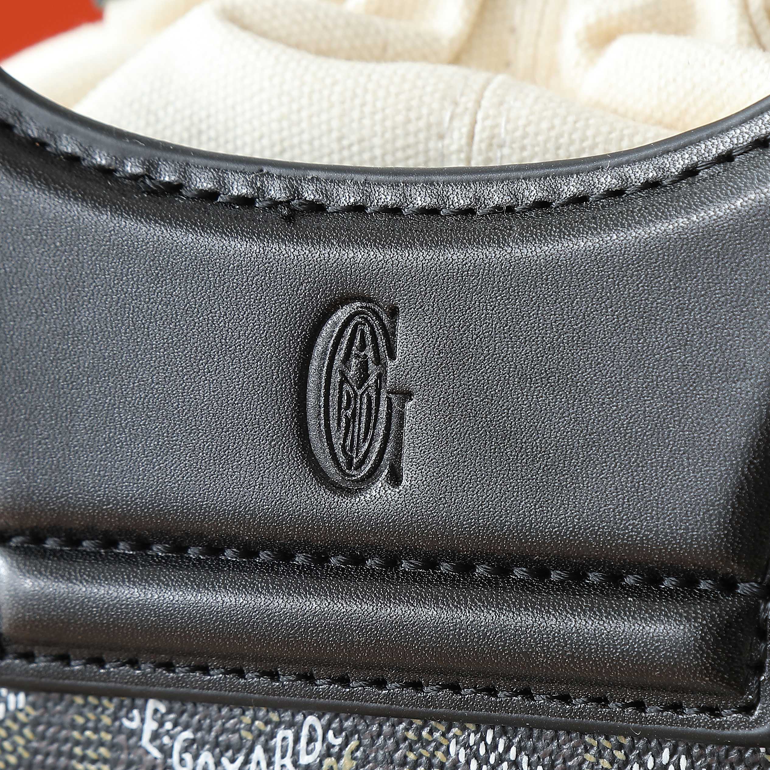 Goyard Beluga Women Shoulder Bags Size 23*18.5*8cm