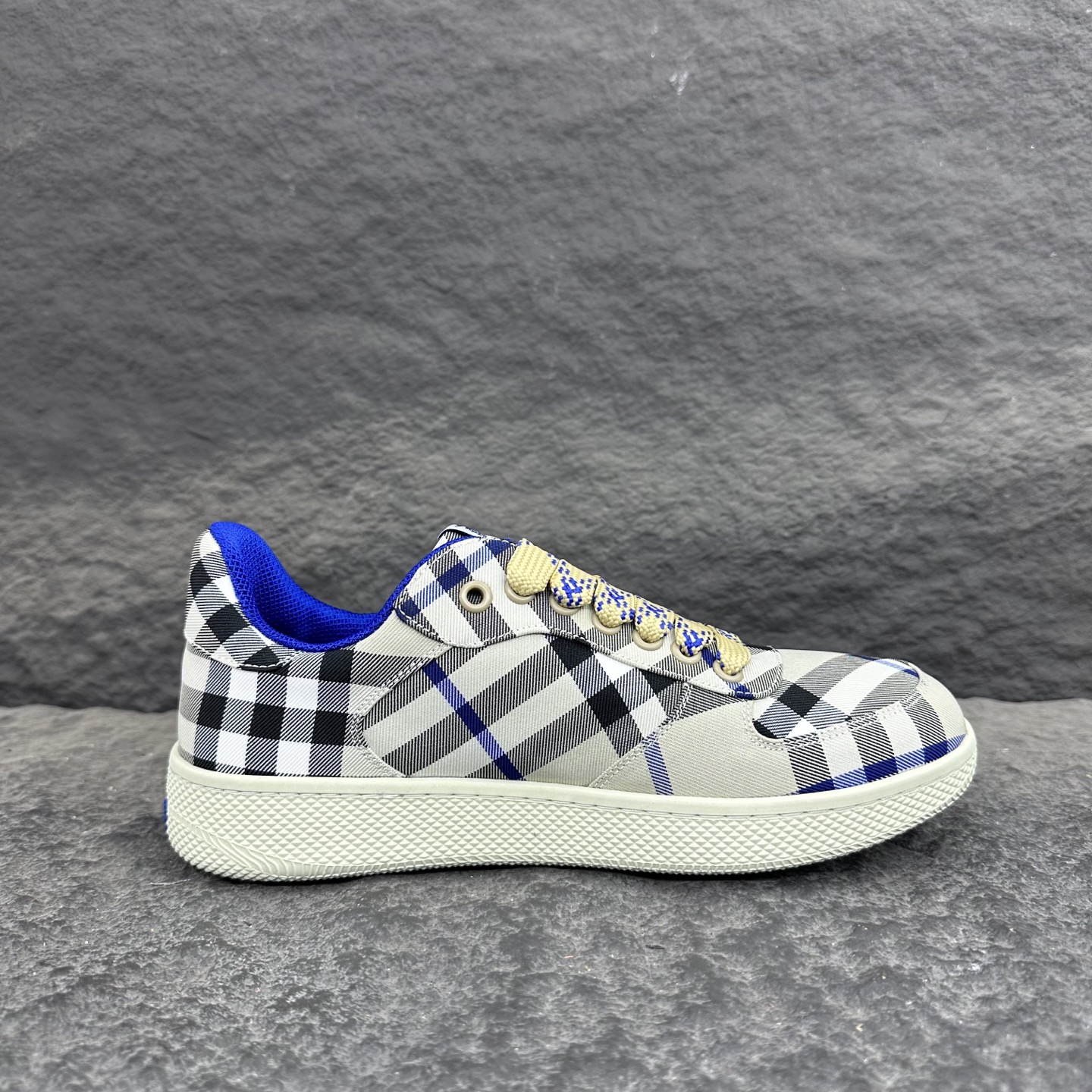 Burberry Terrace Sneaker Size 36-46
