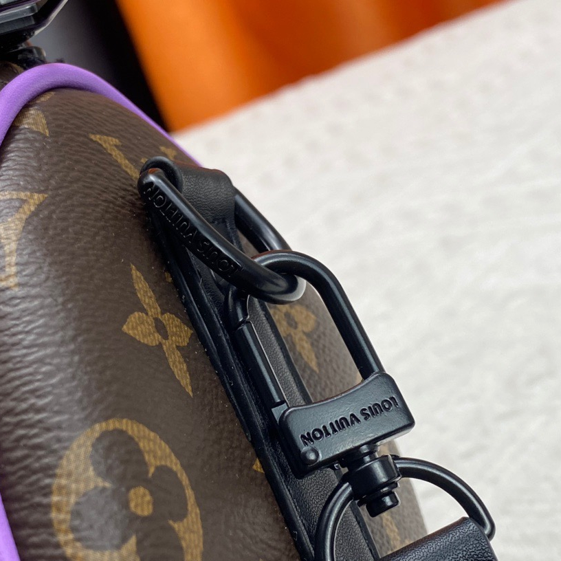 Louis Vuitton Keepall Bandoulière 25 Mens Shoulder Bags