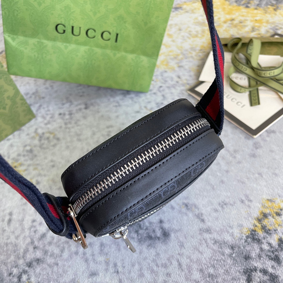 Gucci GG Supreme Black Messenger Mens Shoulder Bags Size 18*14.5*6cm