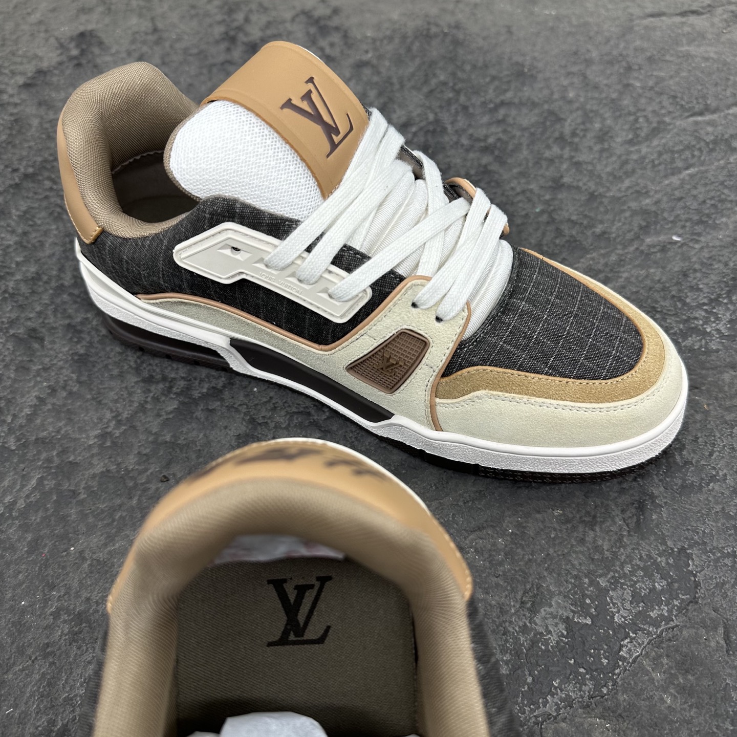 Louis Vuitton LV Trainer Sneaker Size 36-46