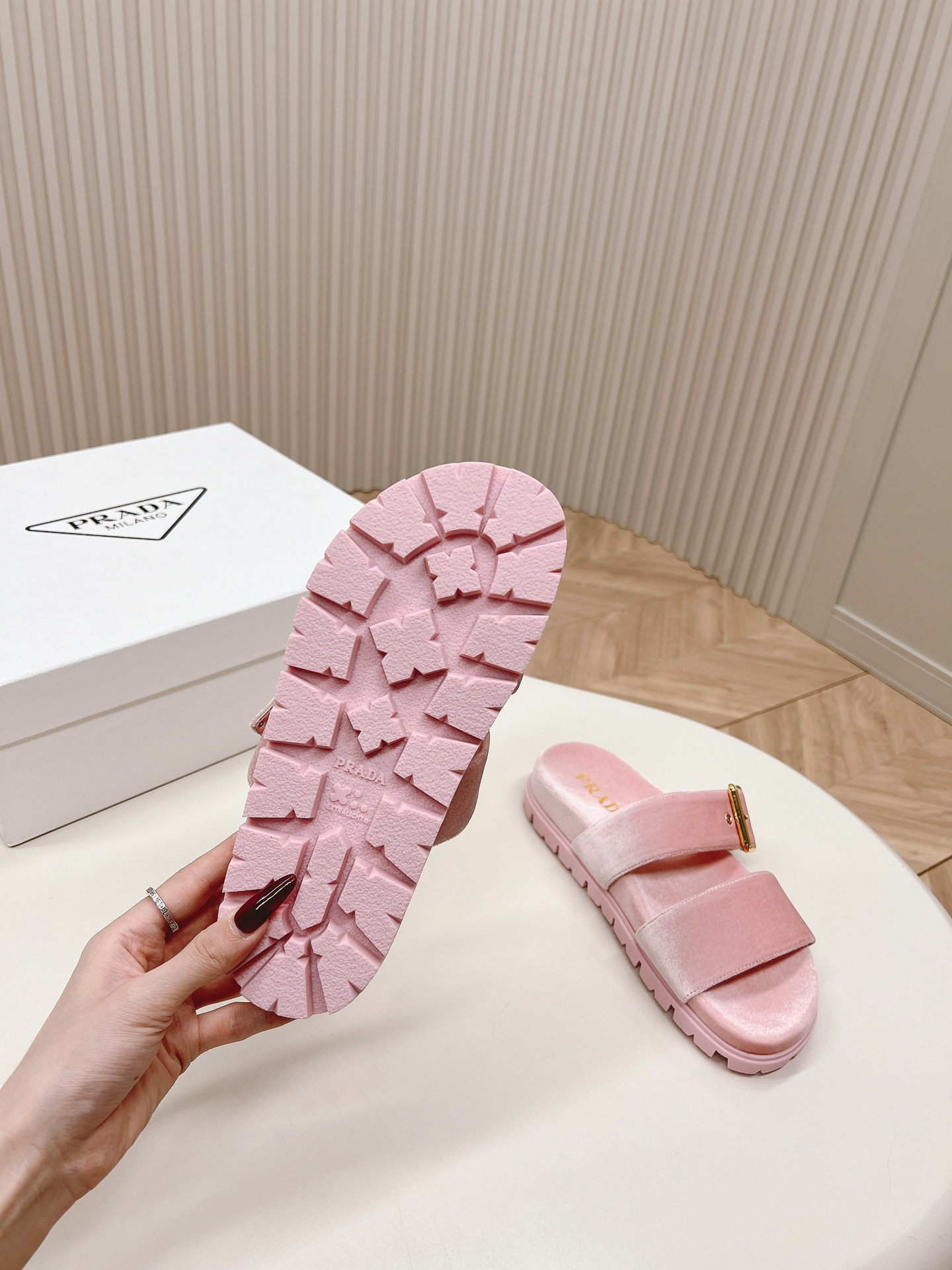 Prada 2024ss Slippers Size 36-40