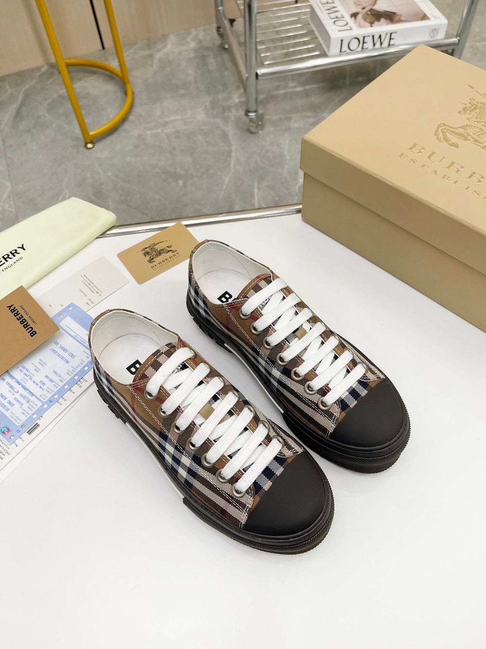 Burberry Sneaker Size 36-45