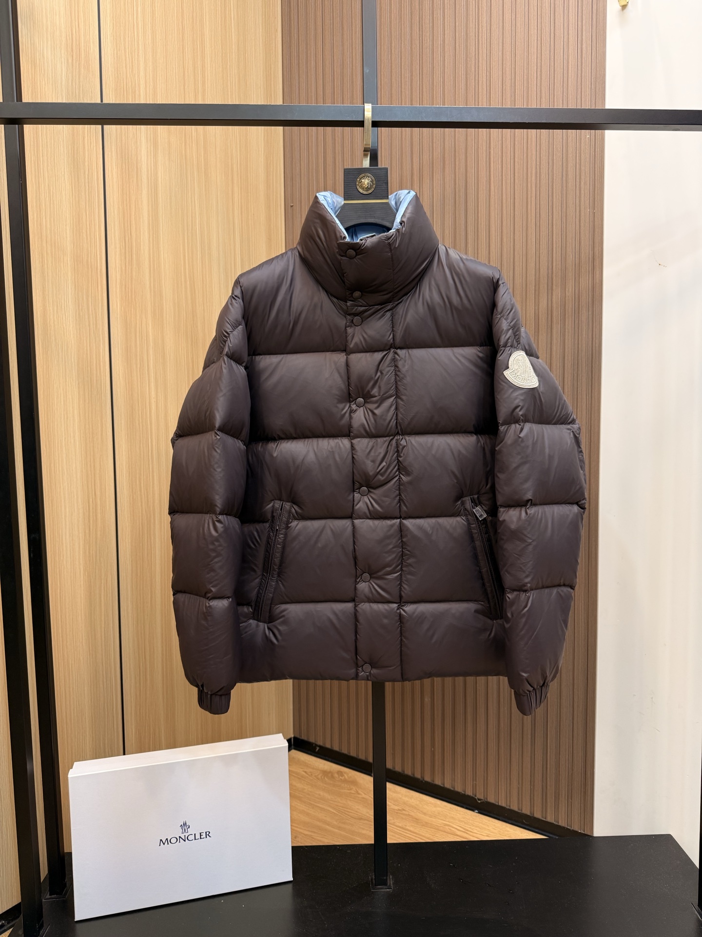 Moncler 25ss Derovx Unisex Winter Jacket Size 1-5