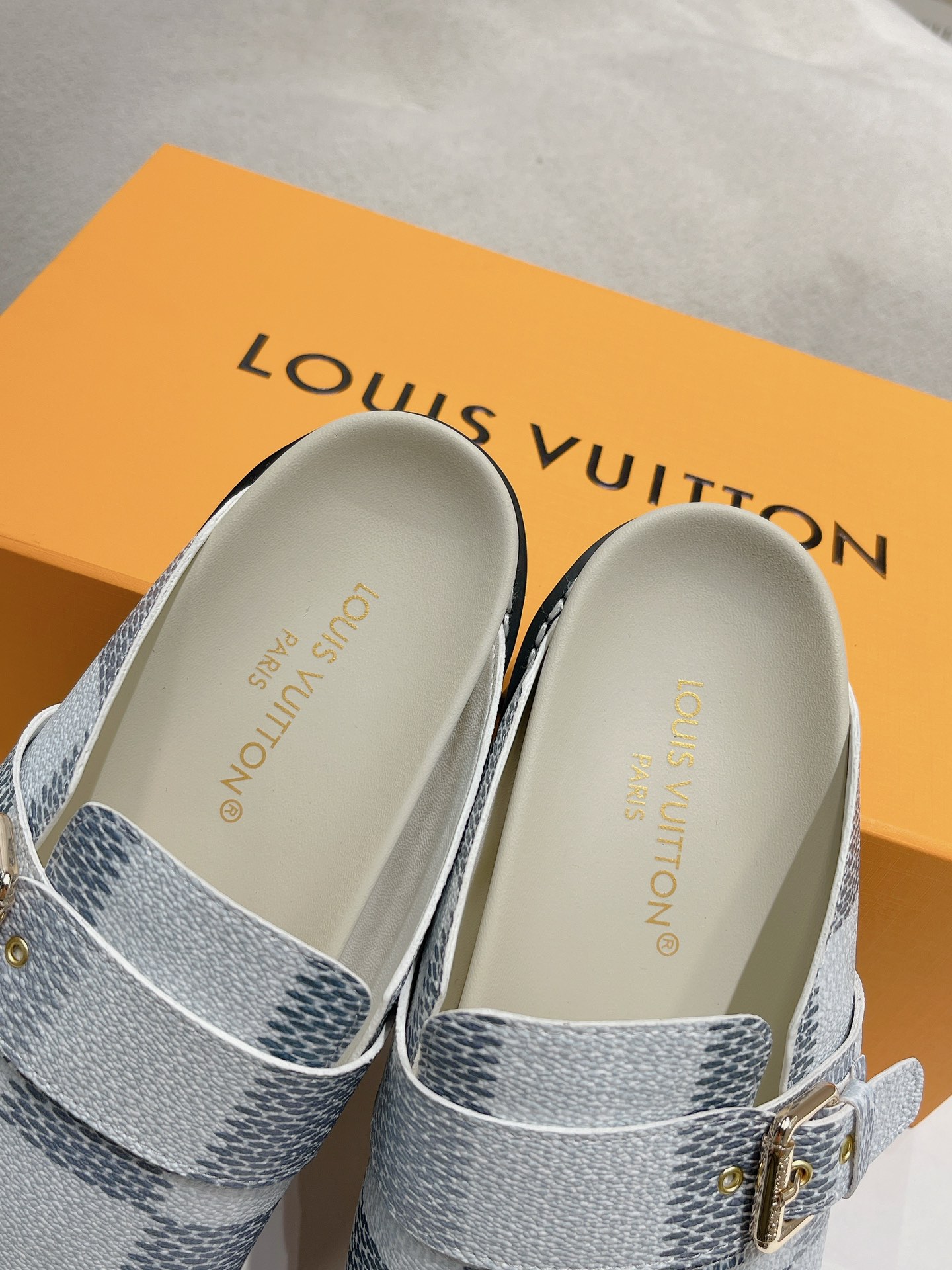 Louis Vuitton Winterbreak Comfert Slippers Size 35-46