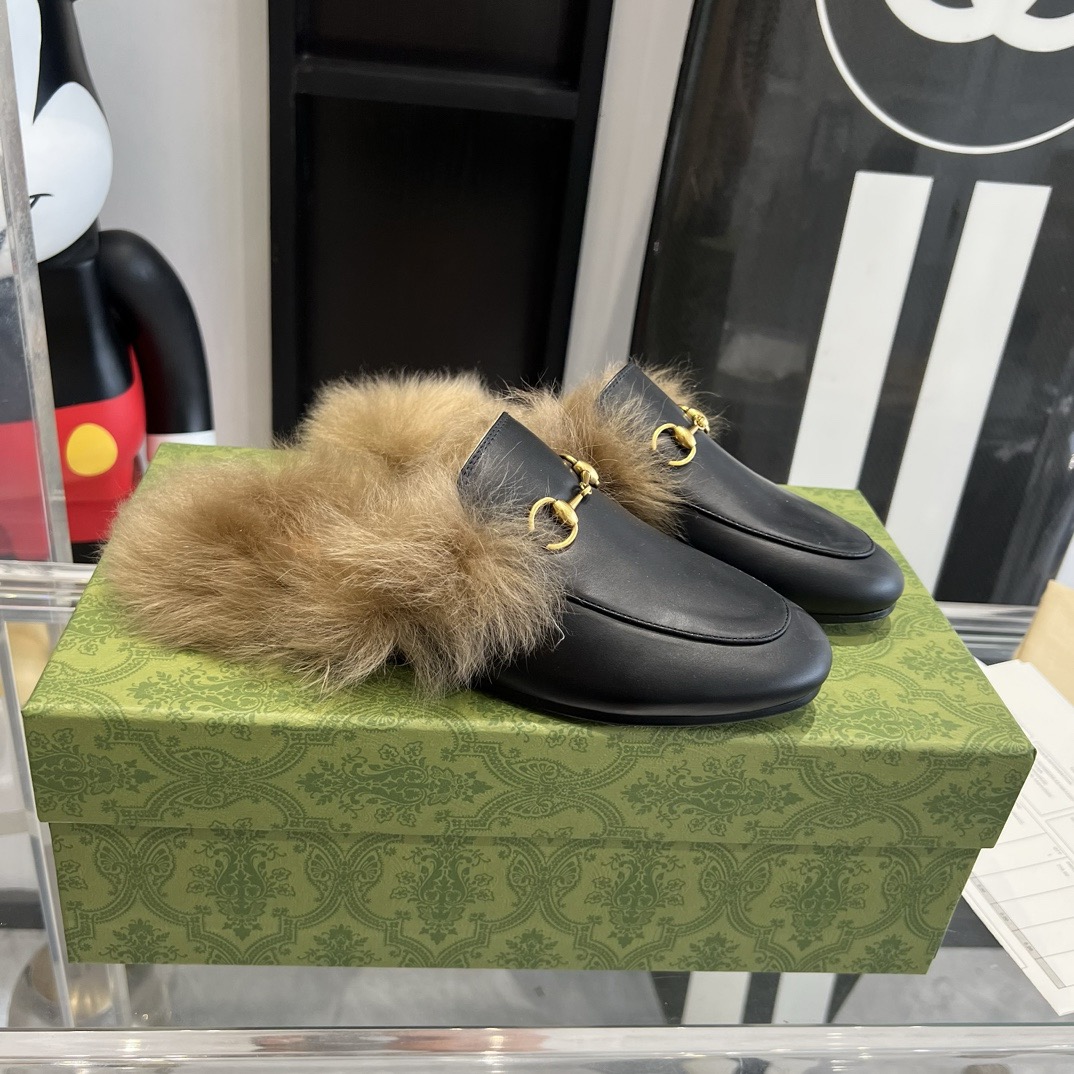 Gucci Winter Slippers Size 41