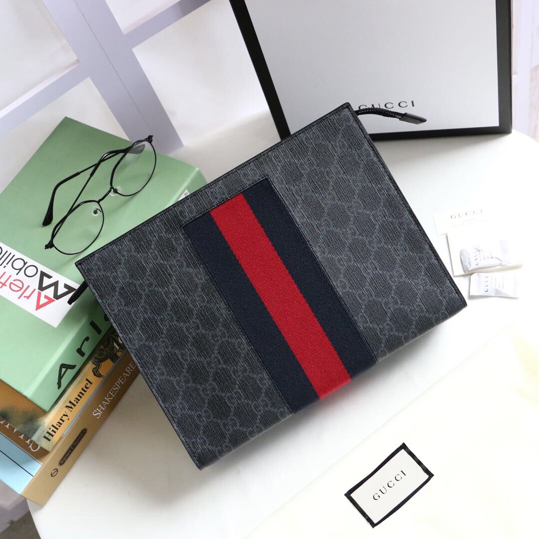 Gucci New GG Supreme Clutch Size 26*20*6cm Style 475316