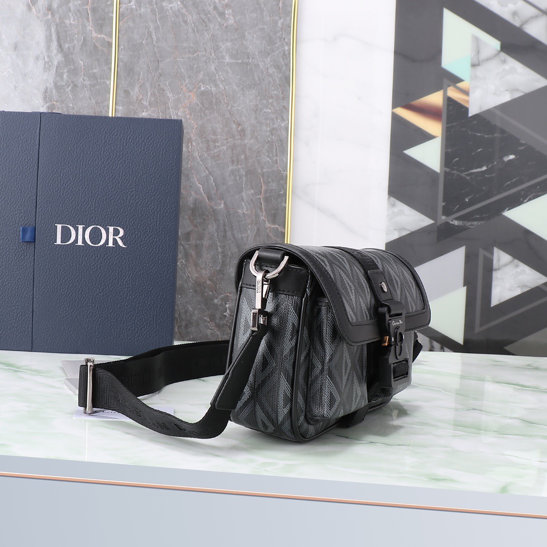 Dior Hit The Road Mens Shoulder Bags Size 27*17*9cm