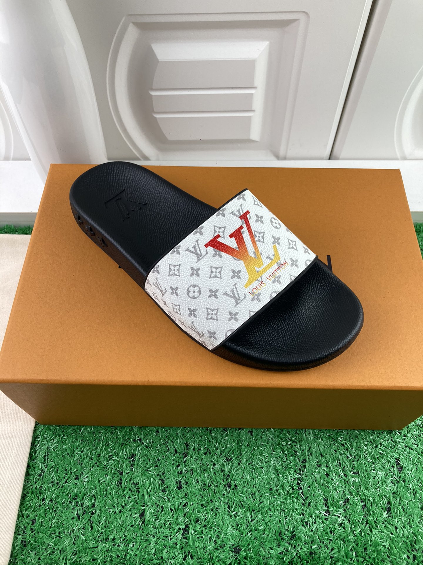 Louis Vuitton 2024ss Candy Series Slippers Size 36-45