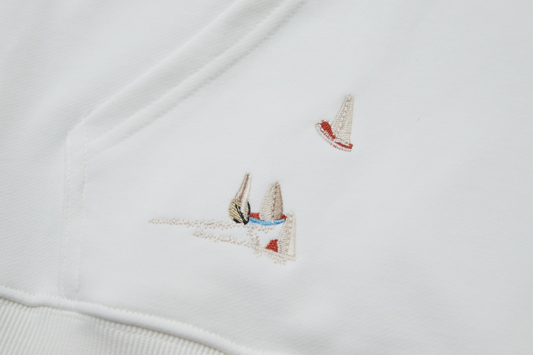 Louis Vuitton Unisex Sweatshirt Size S-XL