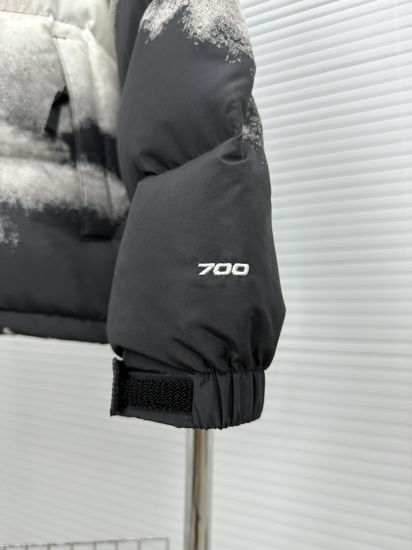 The North Face 1992 Men Women Winter Jacket XS-XXL