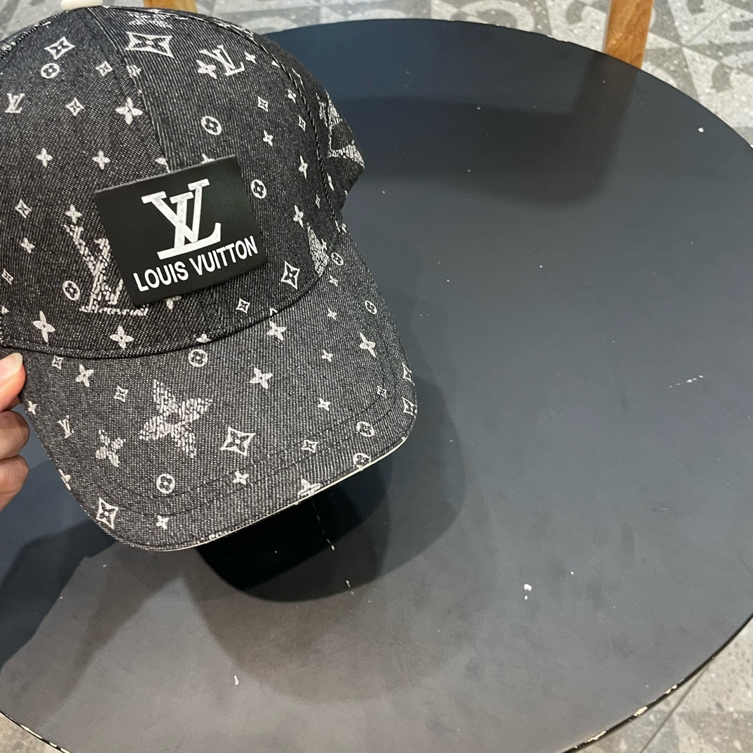 Louis Vuitton Baseball Cap
