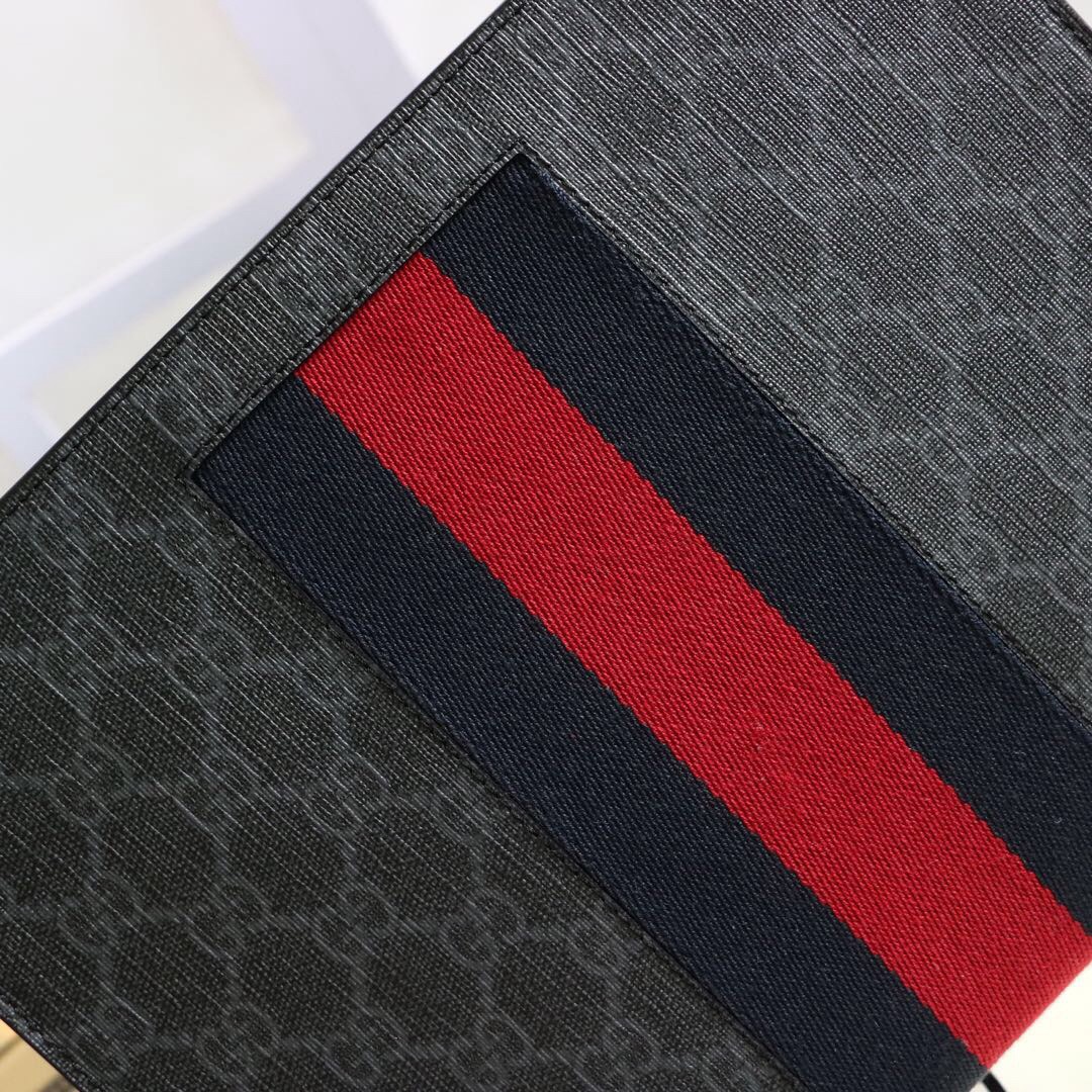 Gucci New GG Supreme Clutch Size 26*20*6cm Style 475316