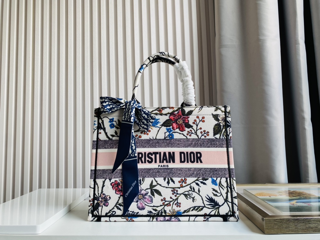 Dior Tote Women Shopping Bags 2-Size
