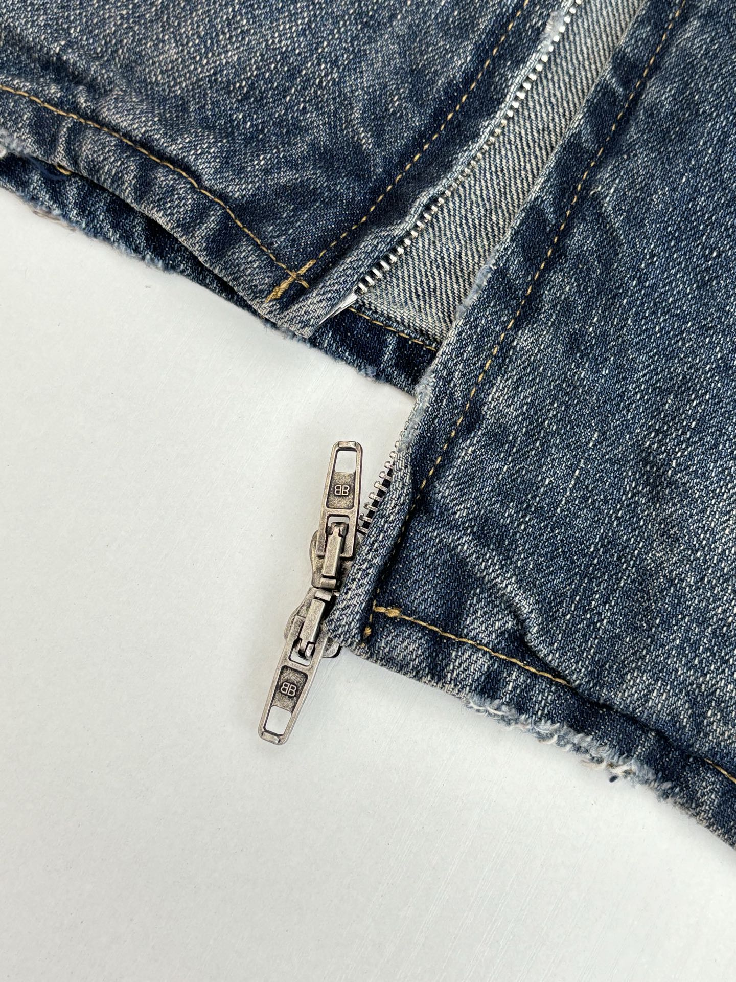 Balenciaga Unisex Jacket Size S-L