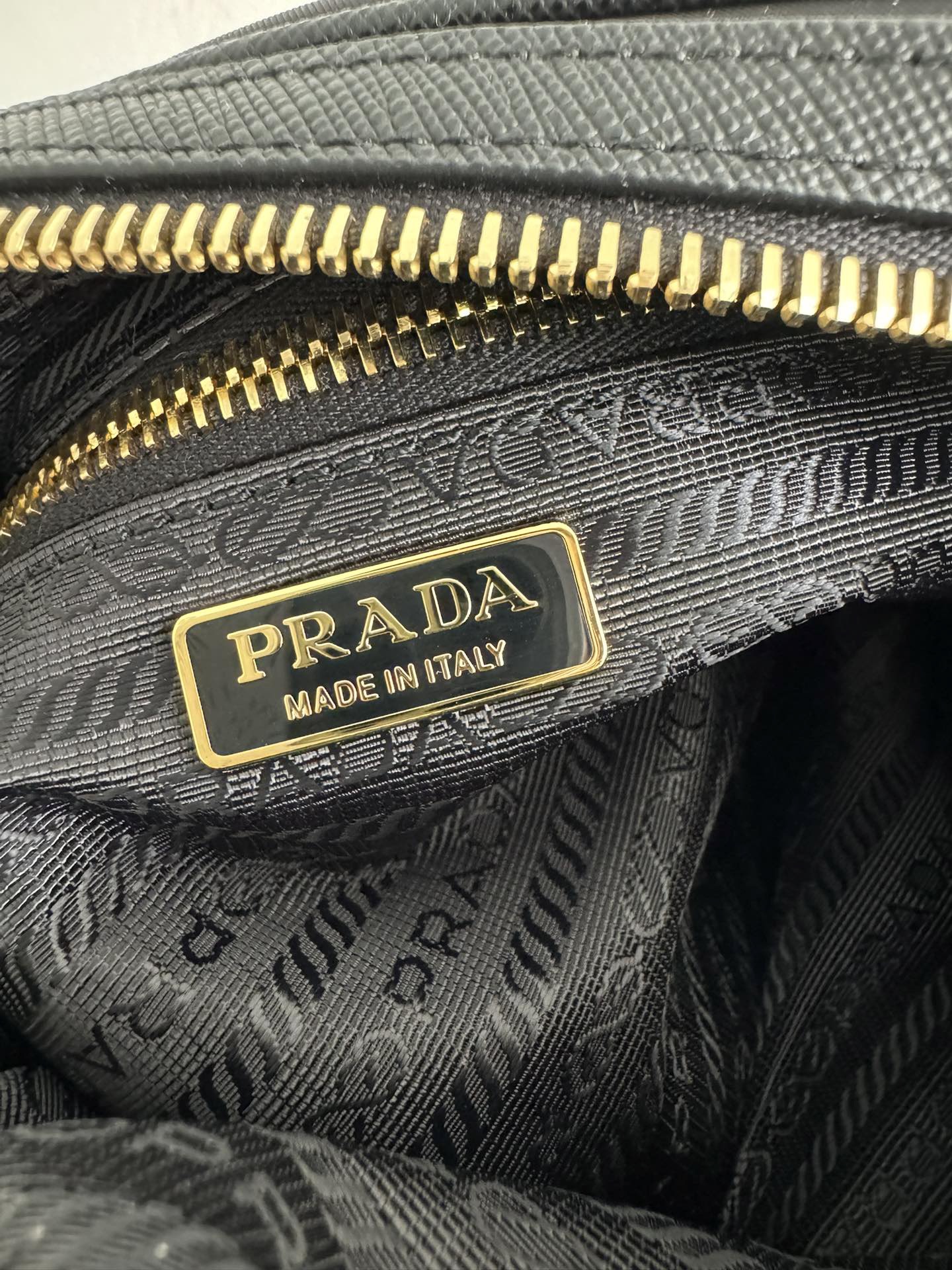 Prada 1BH218 Re-Edition 1978 Re-Nylon Women Shoulder Bags Size 21*17*8cm`