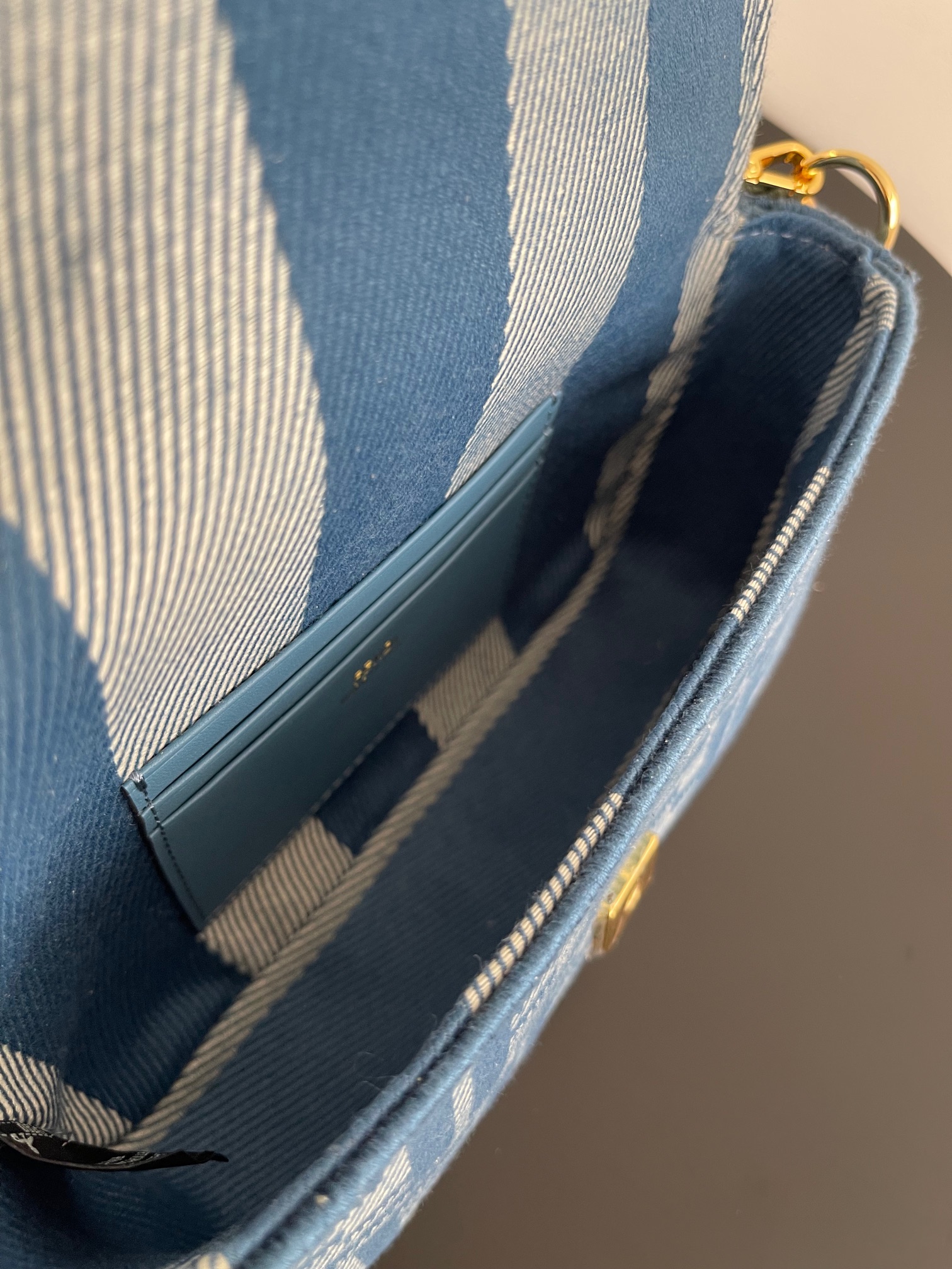 Fendi Baguette Women Shoulder Bags Small 19*10*4cm