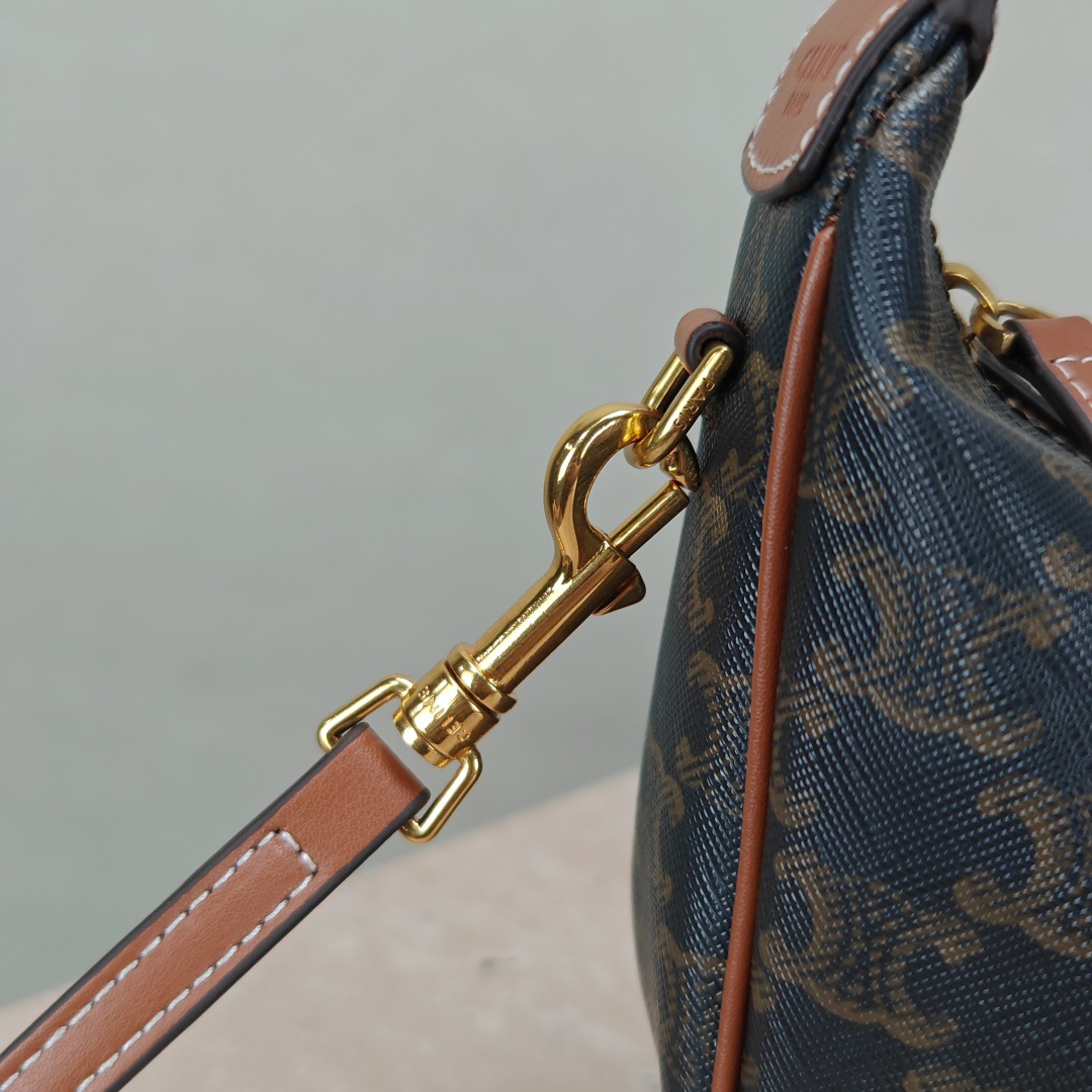 Celine 25ss Lulu Women Shoulder Bags Size 24*21*5cm