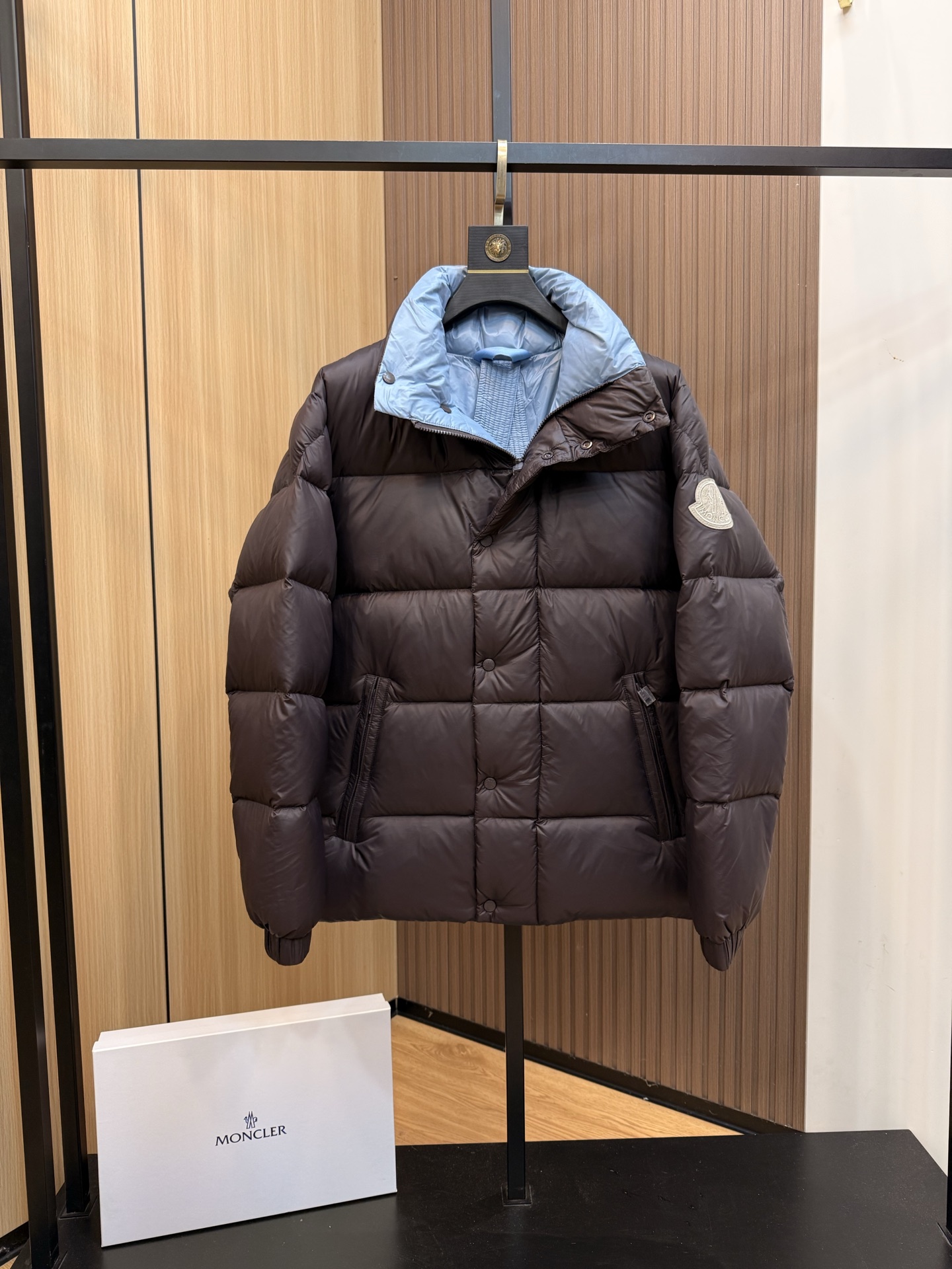 Moncler 25ss Derovx Unisex Winter Jacket Size 1-5