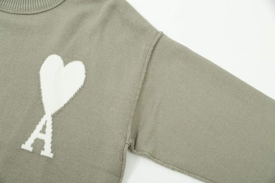 Ami Unisex Sweatshirt Size S-XL