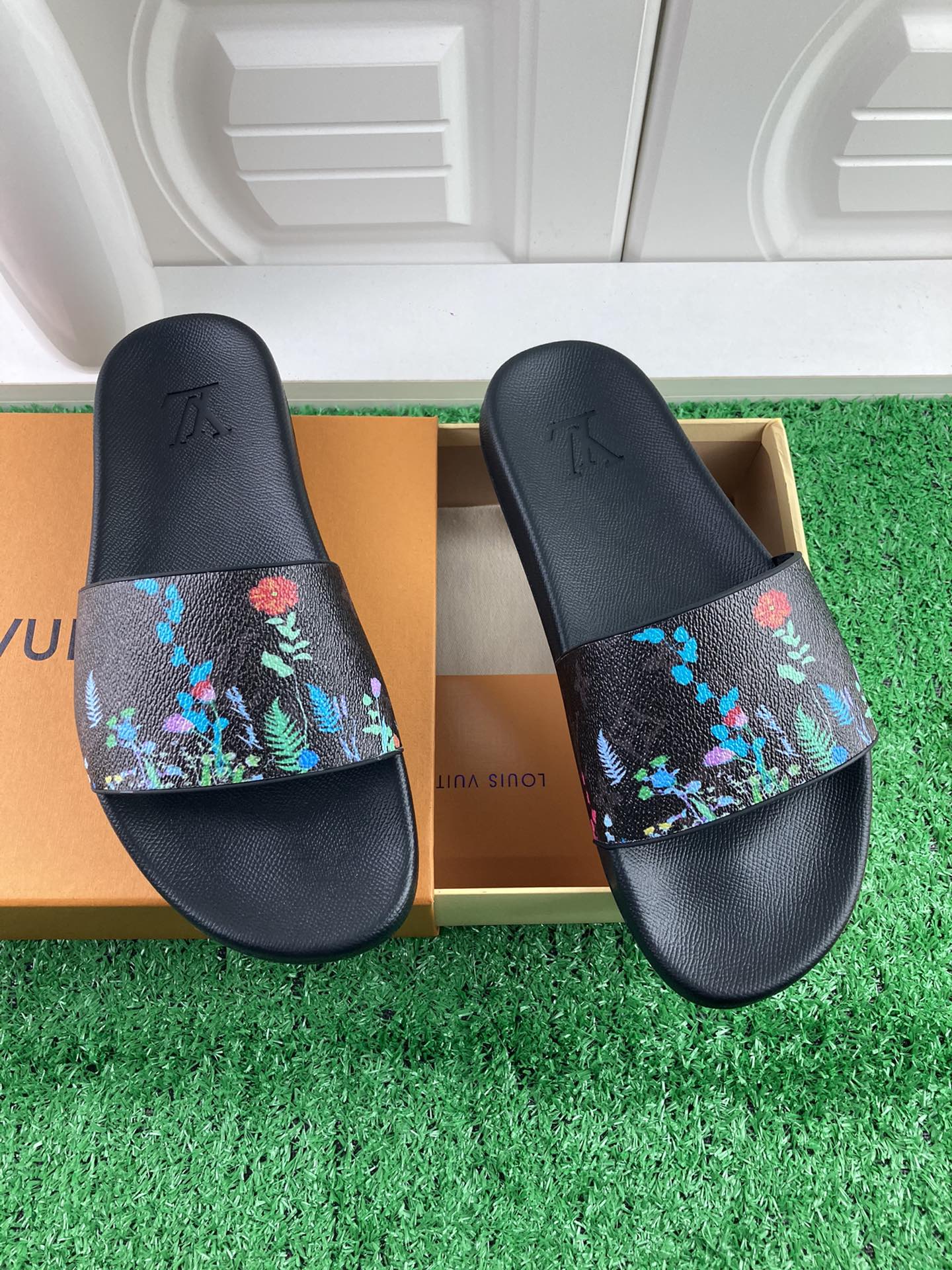 Louis Vuitton 2024ss Candy Series Slippers Size 36-45
