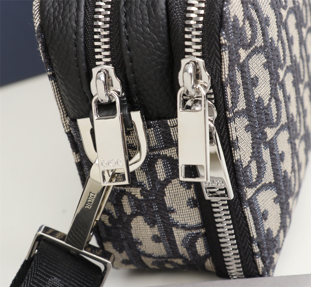 Dior Mens Shoulder Bags 17*12*6cm