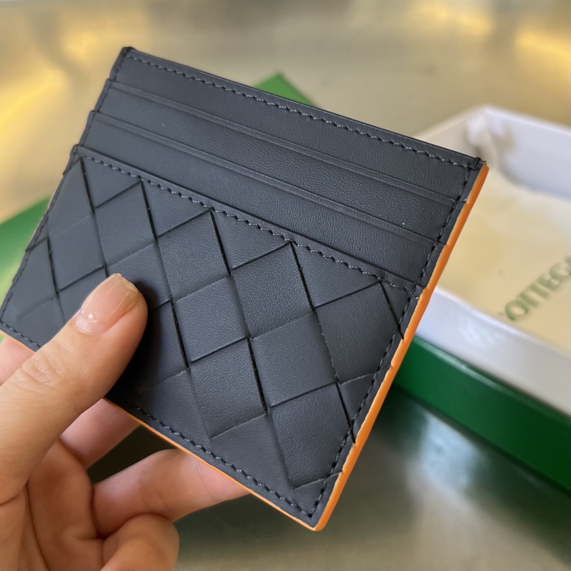 Bottega Veneta Card Holder Size 10*8cm