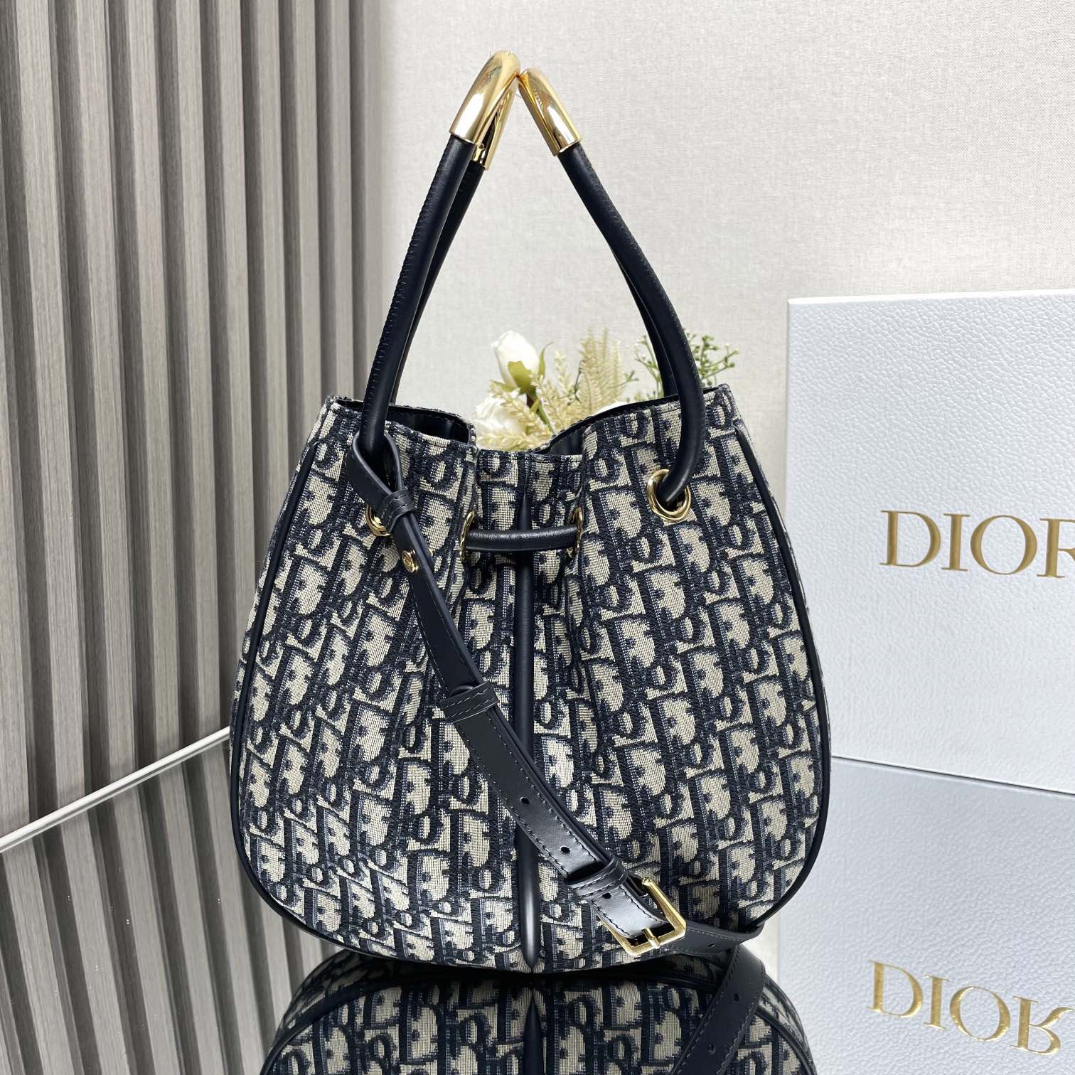 Dior Nolita Women Shoulder Bags 27*25*5cm