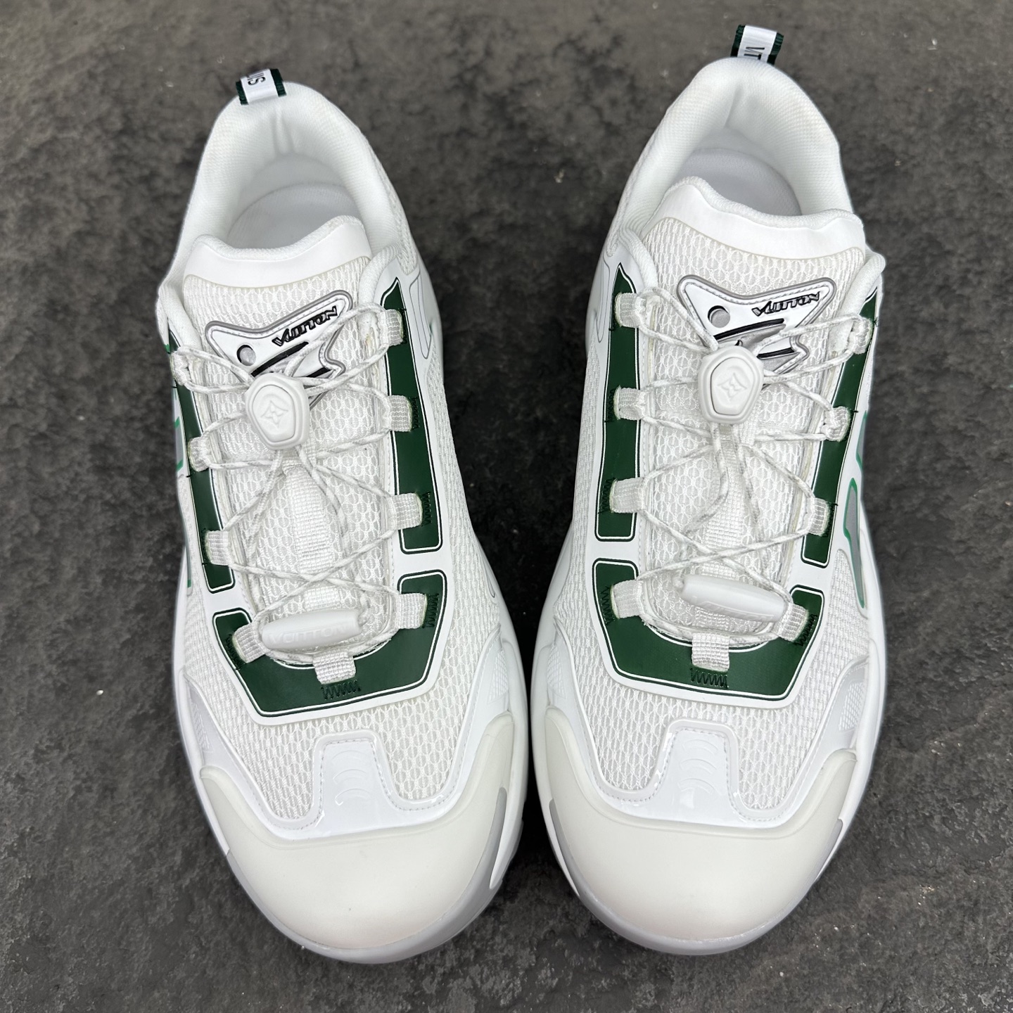 Louis Vuitton LV Runner Tatic Sneaker Size 38-46
