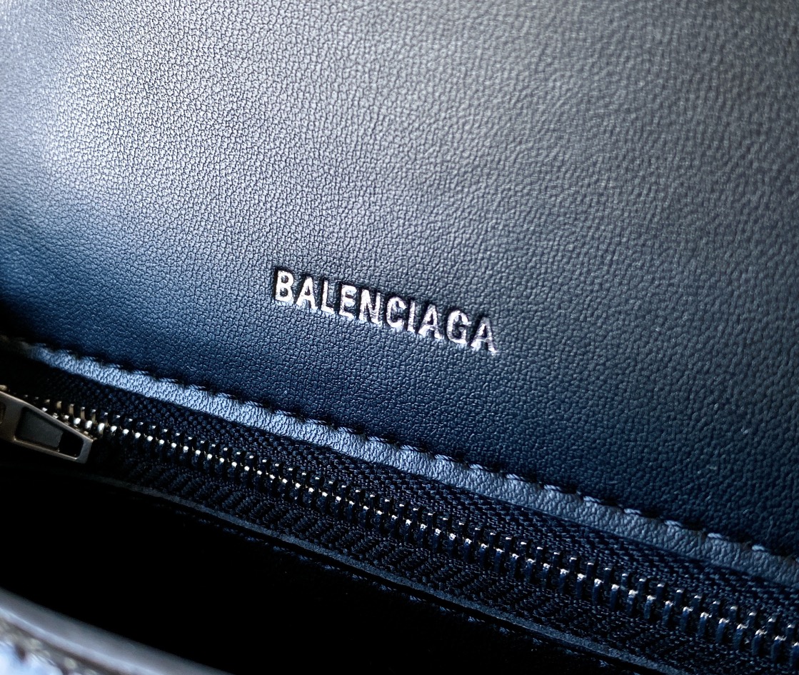 Balenciaga Women Shoulder Bags Handbags 2-Size