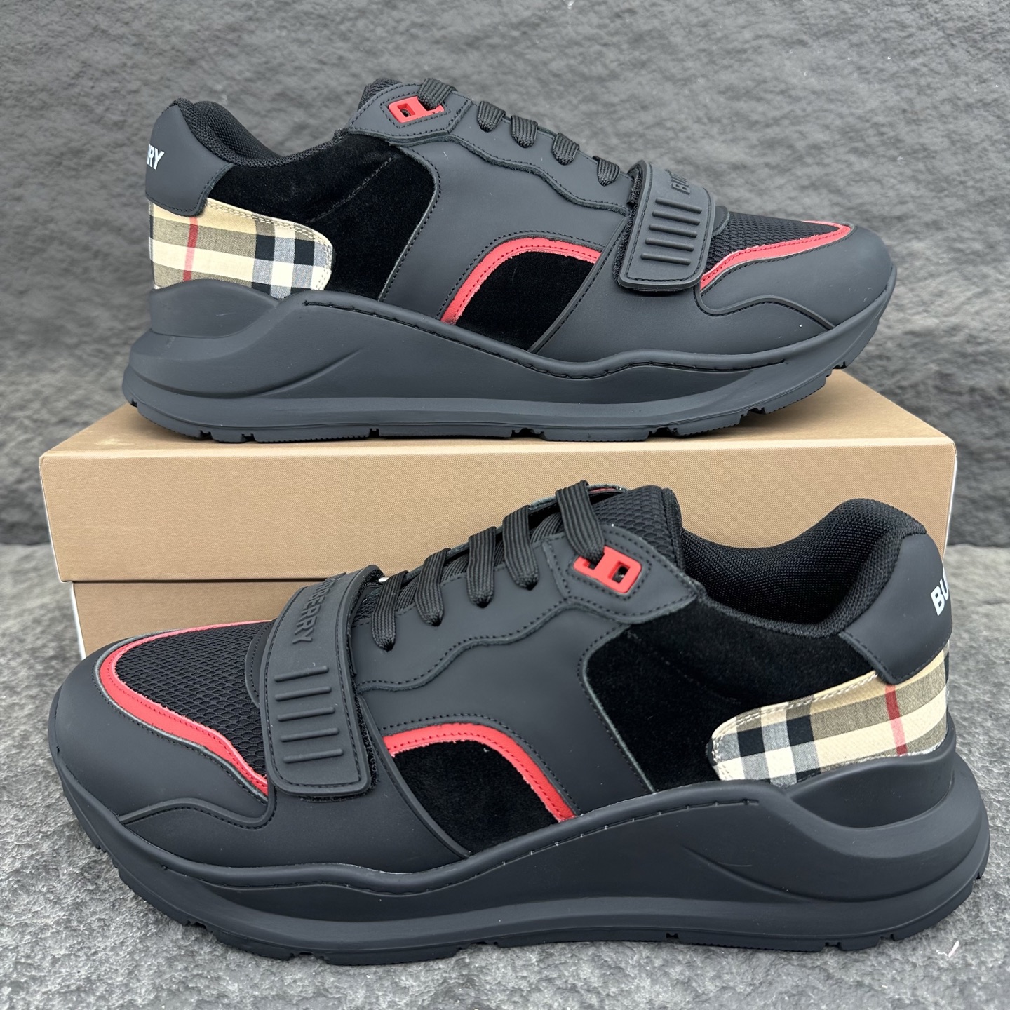 Burberry Vintage Sneaker Size 36-46