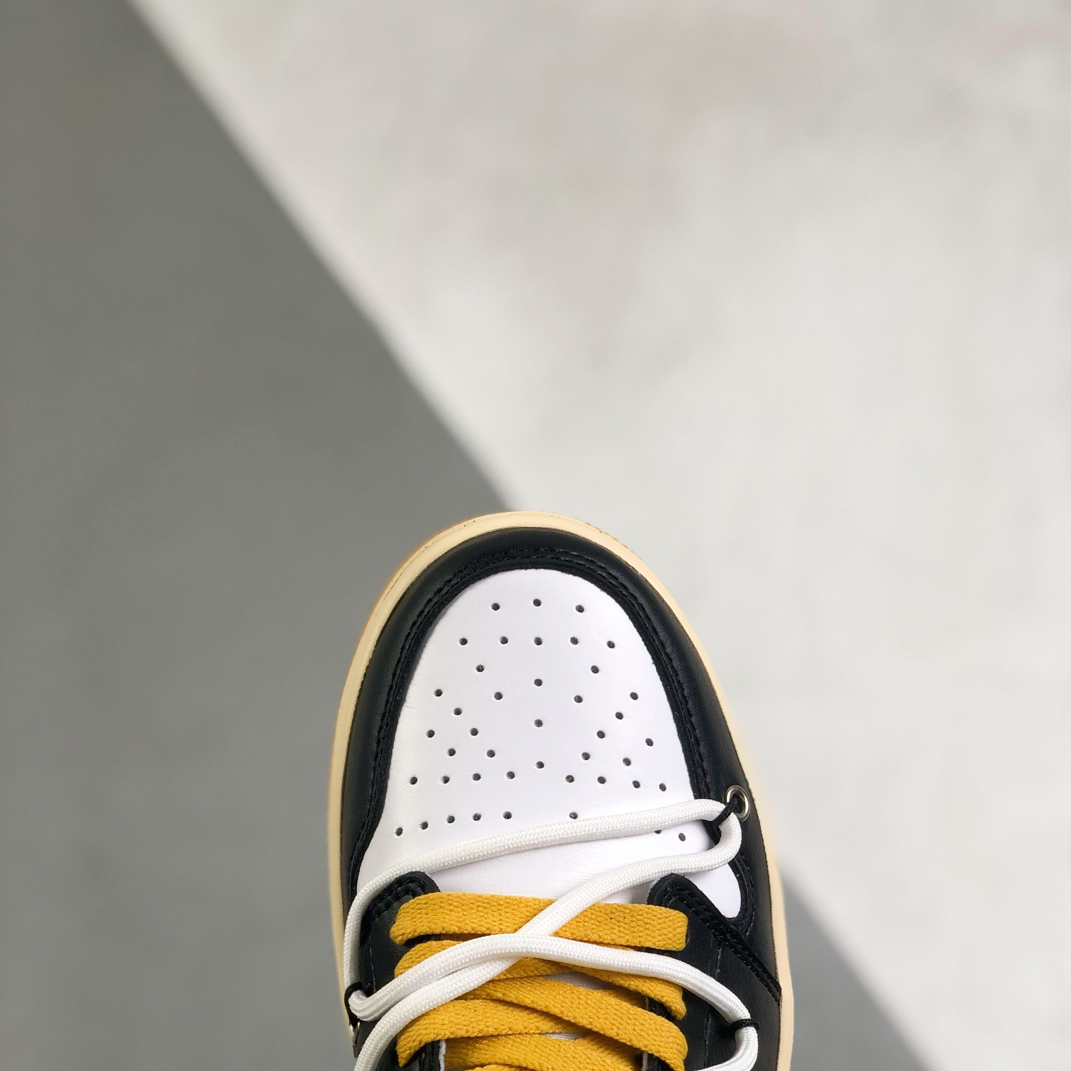 Nike Air Jordan 1 x OFF White Low Top Sneakers Shoes Gr. 36-46