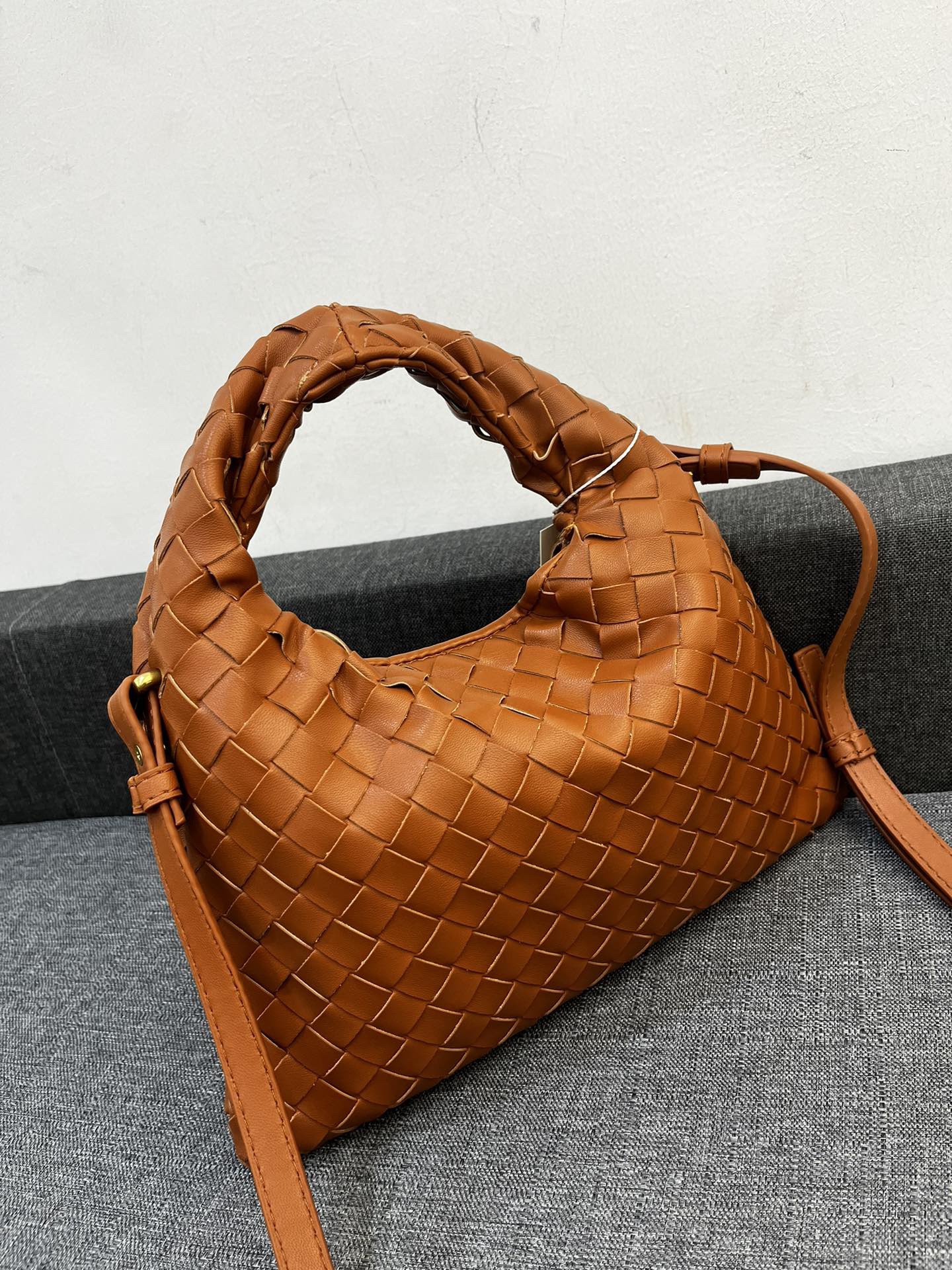 Copy Bottega Veneta HO Women Shoulder Bags 28*17cm