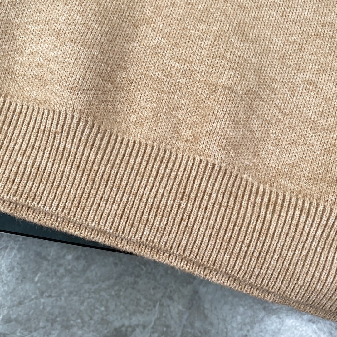 Louis Vuitton Unisex Sweatshirt Size S-L