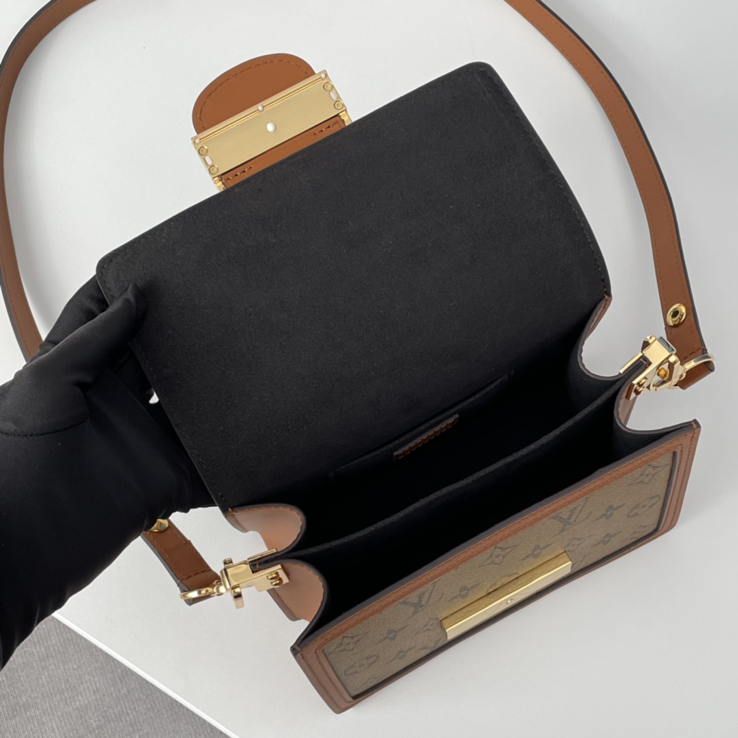 Louis Vuitton M45958 M45959 Dauphine Women Shoulder Bags Size 20*15*9cm