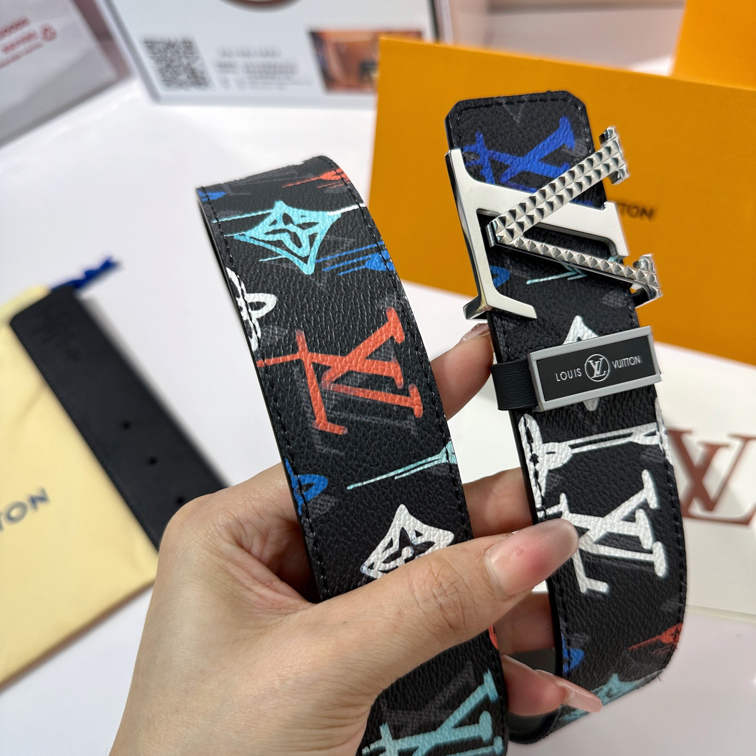 Louis Vuitton Mens Belt Width 3.8cm