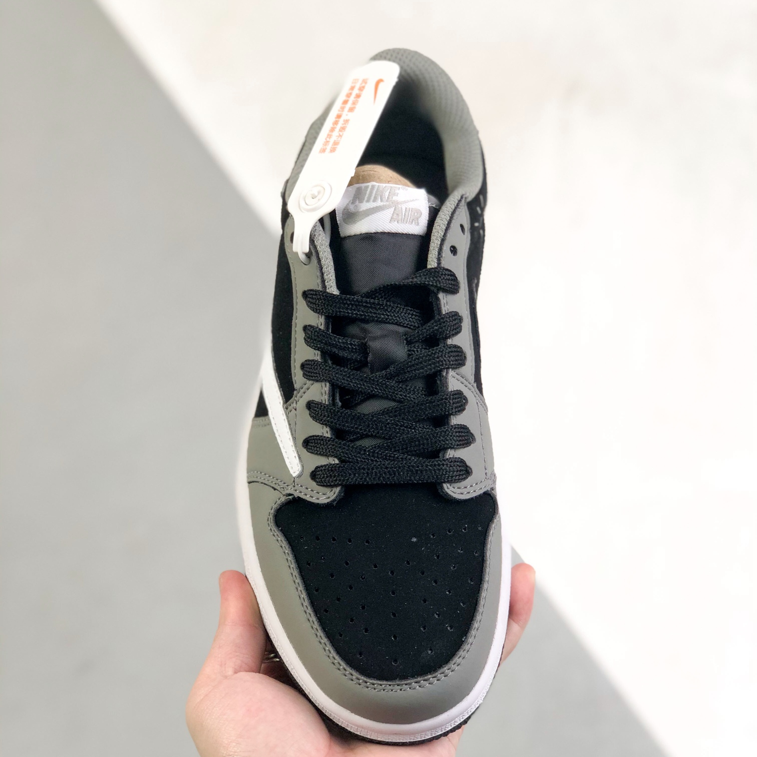 Nike Air Jordan 1 x Travis Scott Low Top Sneaker Shoes Gr. 36-46