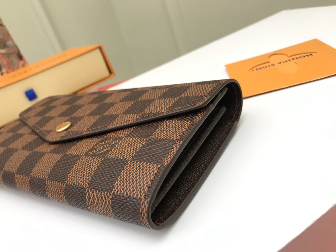 Louis Vuitton Women Wallet M63209 Size 19*10cm