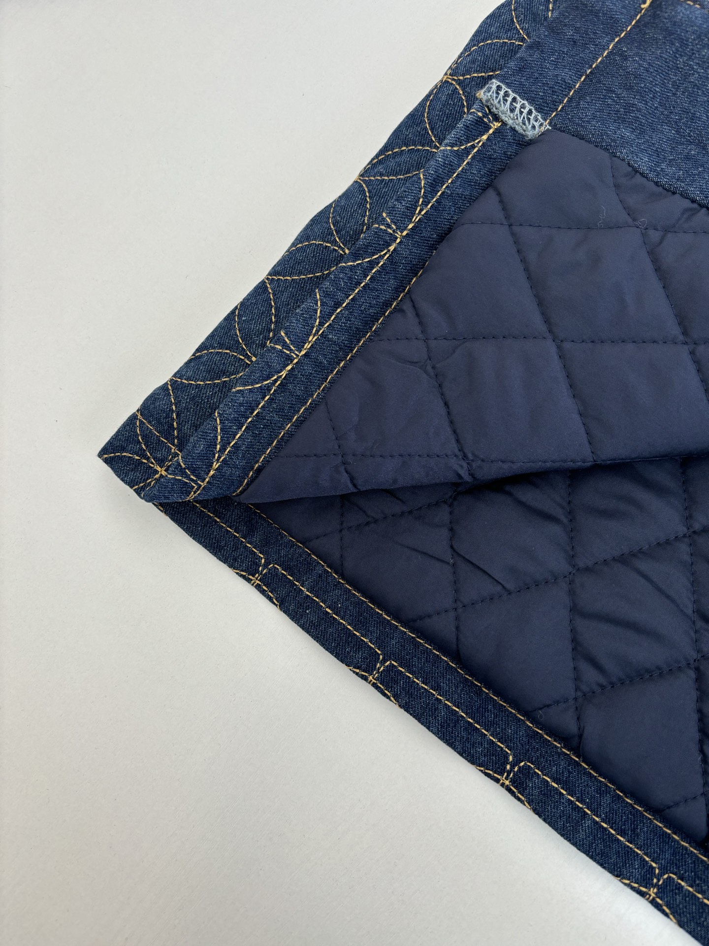 Louis Vuitton Unisex Jacket Size S-XL