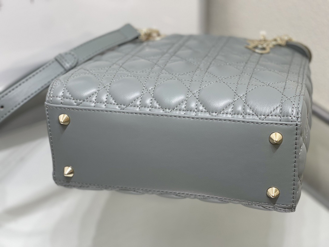 Dior Lady Women Shoulder Bags 24*20*11cm