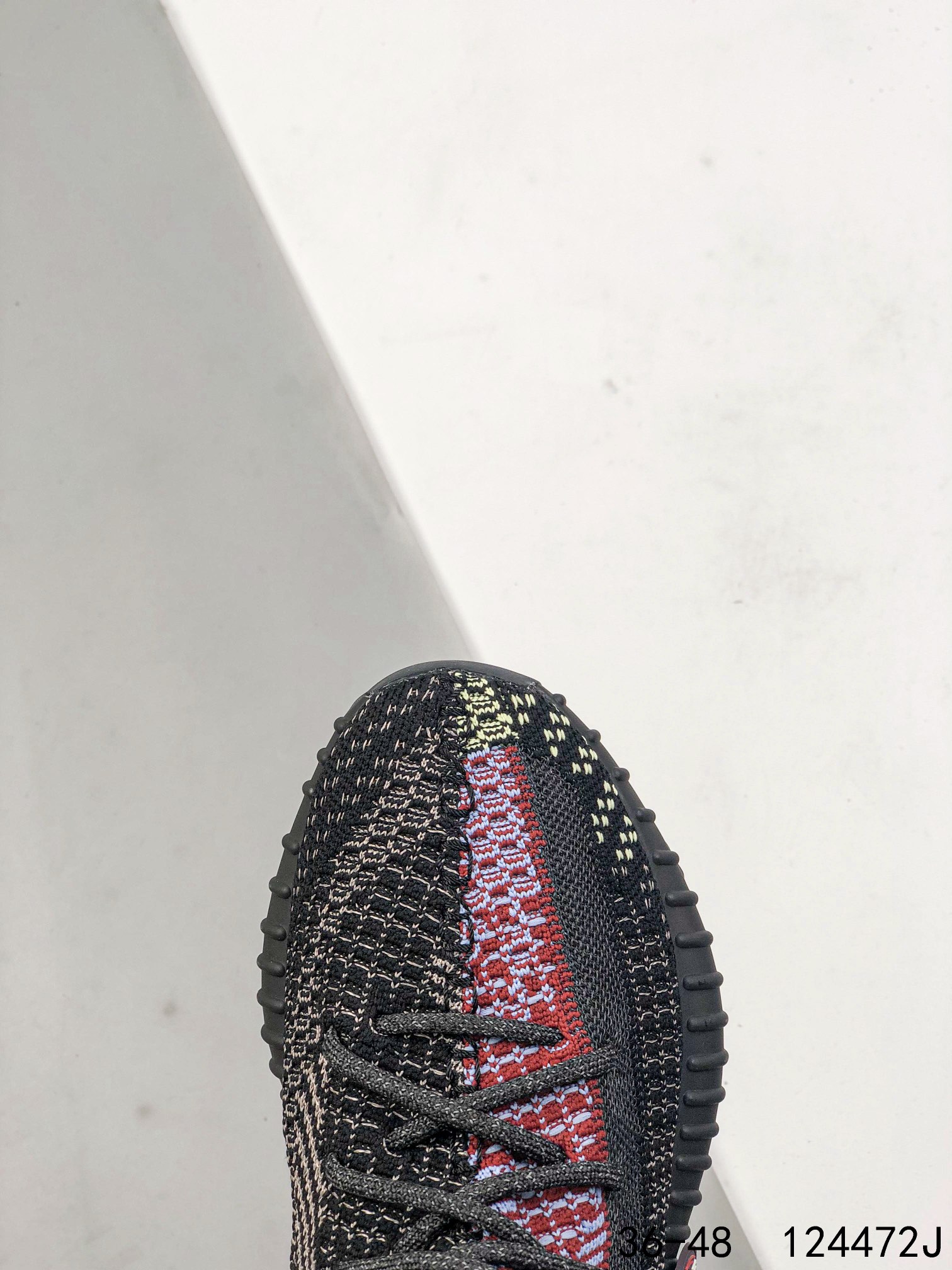 Yeezy 350 Boost 350 V2 Mens/Women Sneakers Shoes Black1 36 - 45