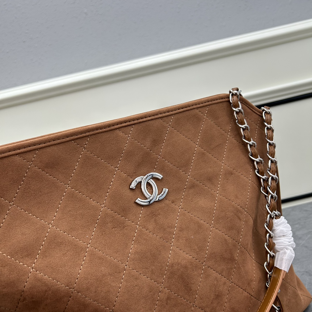 Chanel Women Shoulder Bags 47*30*13cm