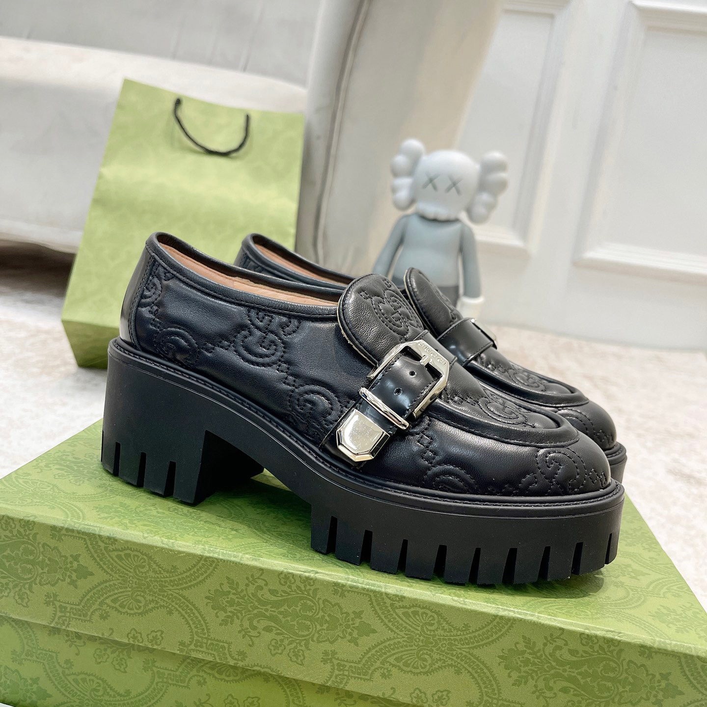 Gucci GG Matelassé Loafers Size 35-41 2-Color