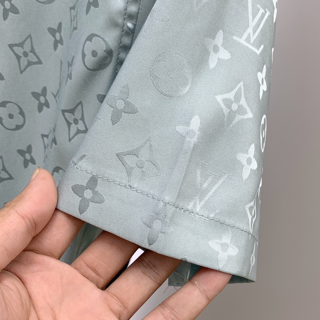 Louis Vuitton Sommeranzug Size M-XXL