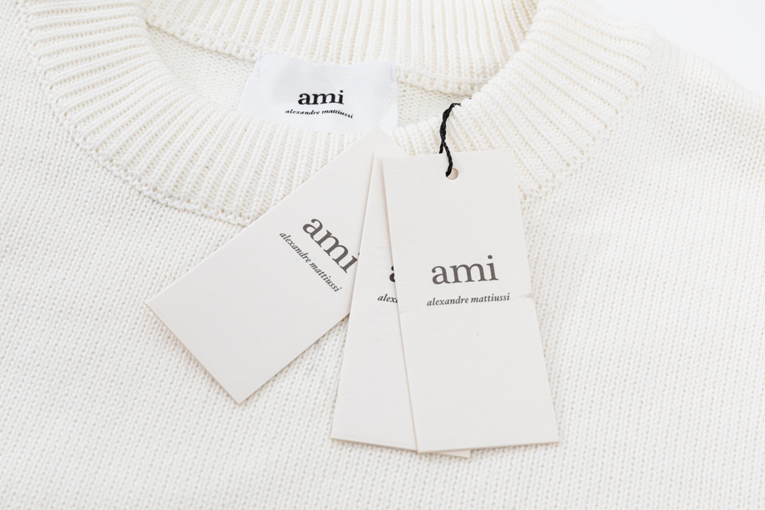 Ami Unisex Sweatshirt Size S-XL