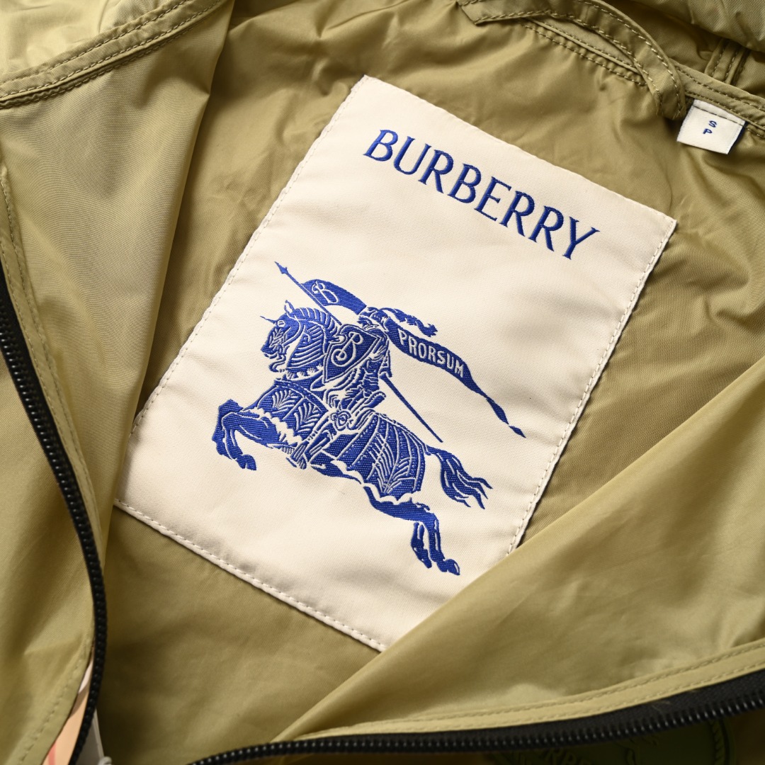 Burberry Unisex Jacket Size S-XL