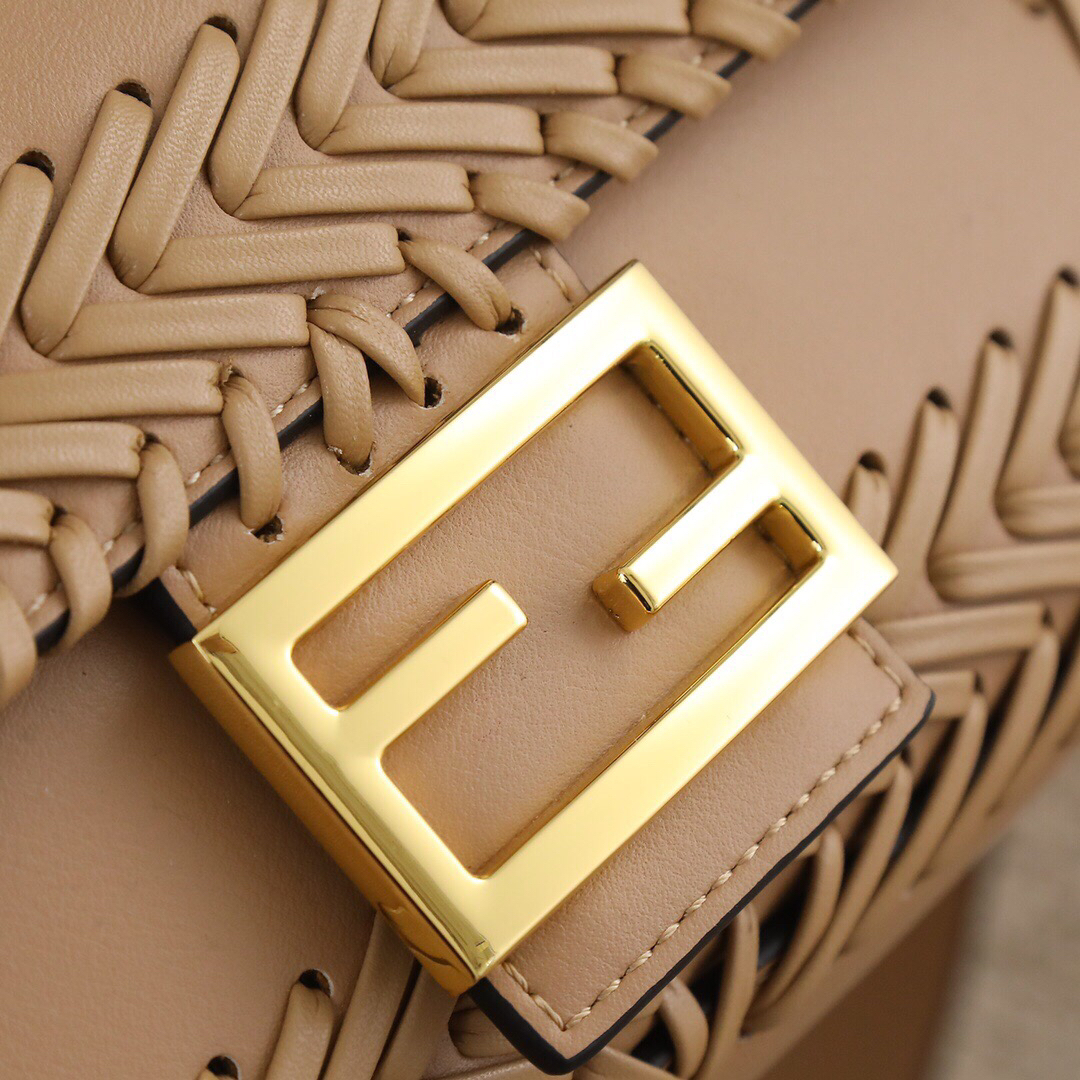 Fendi New Women Shoulder Bags 27*6*15cm