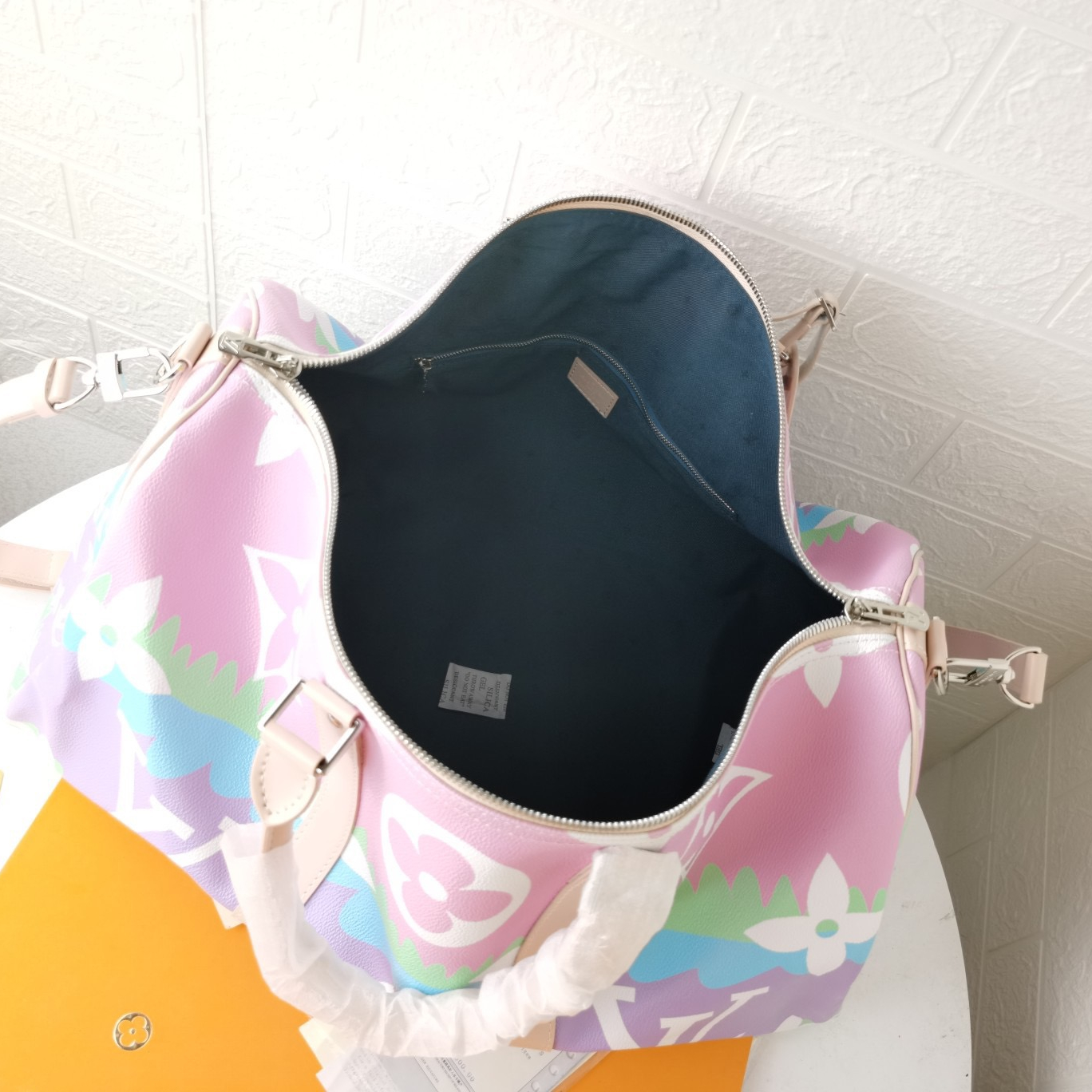 Louis Vuitton Keepall Travel Bags Size 50*29*23cm