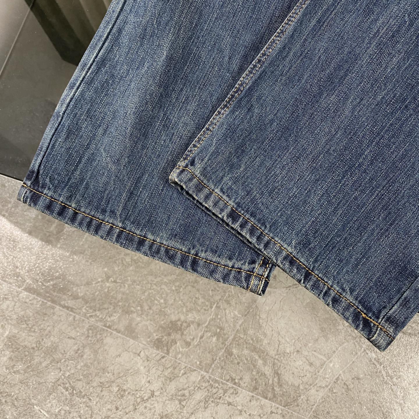 Balenciaga New Jeans Size S-XL